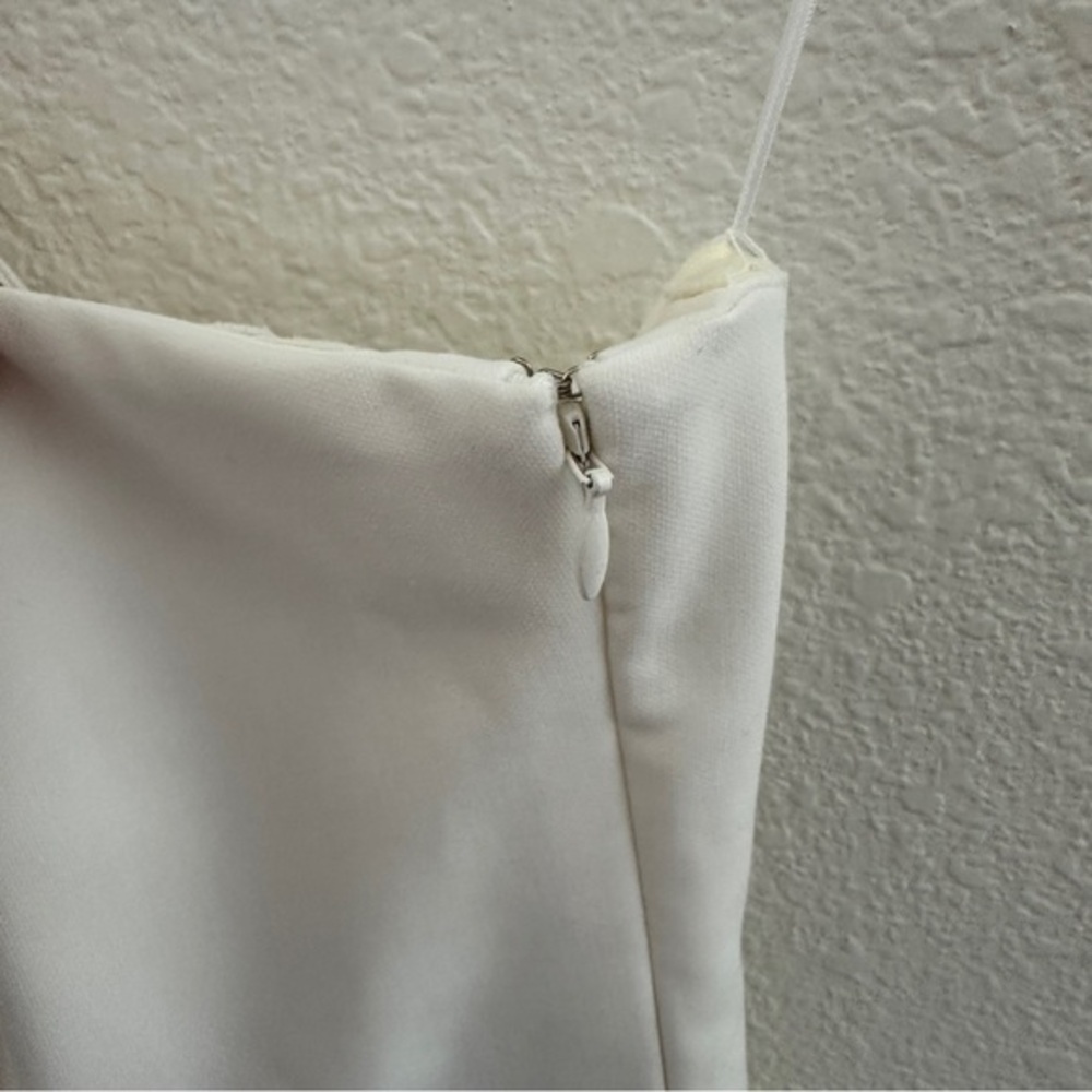 LIKELY Ruffled Mini Dress Women 4 White One Shoulder Flounce Hem - Picture 6 of 11